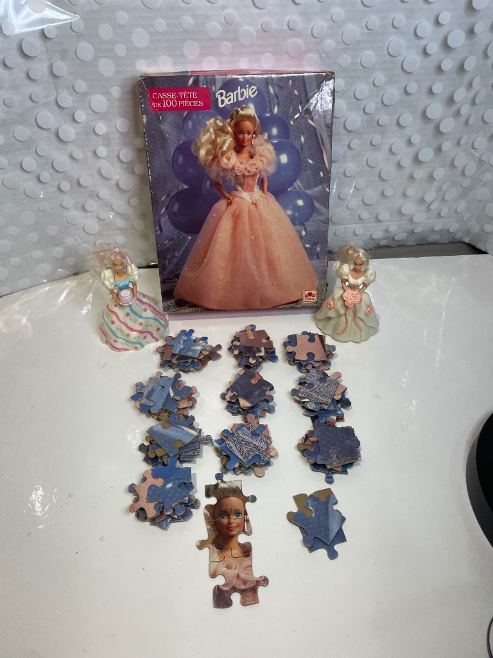 Vintage 90s Barbie 100 piece puzzle bundle